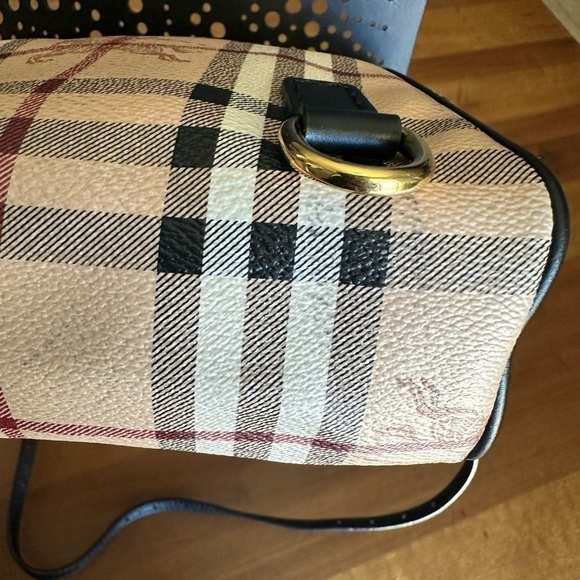 BURBERRY: MINI FLAP BAG (AUTHENTIC) - Picture 13 of 15